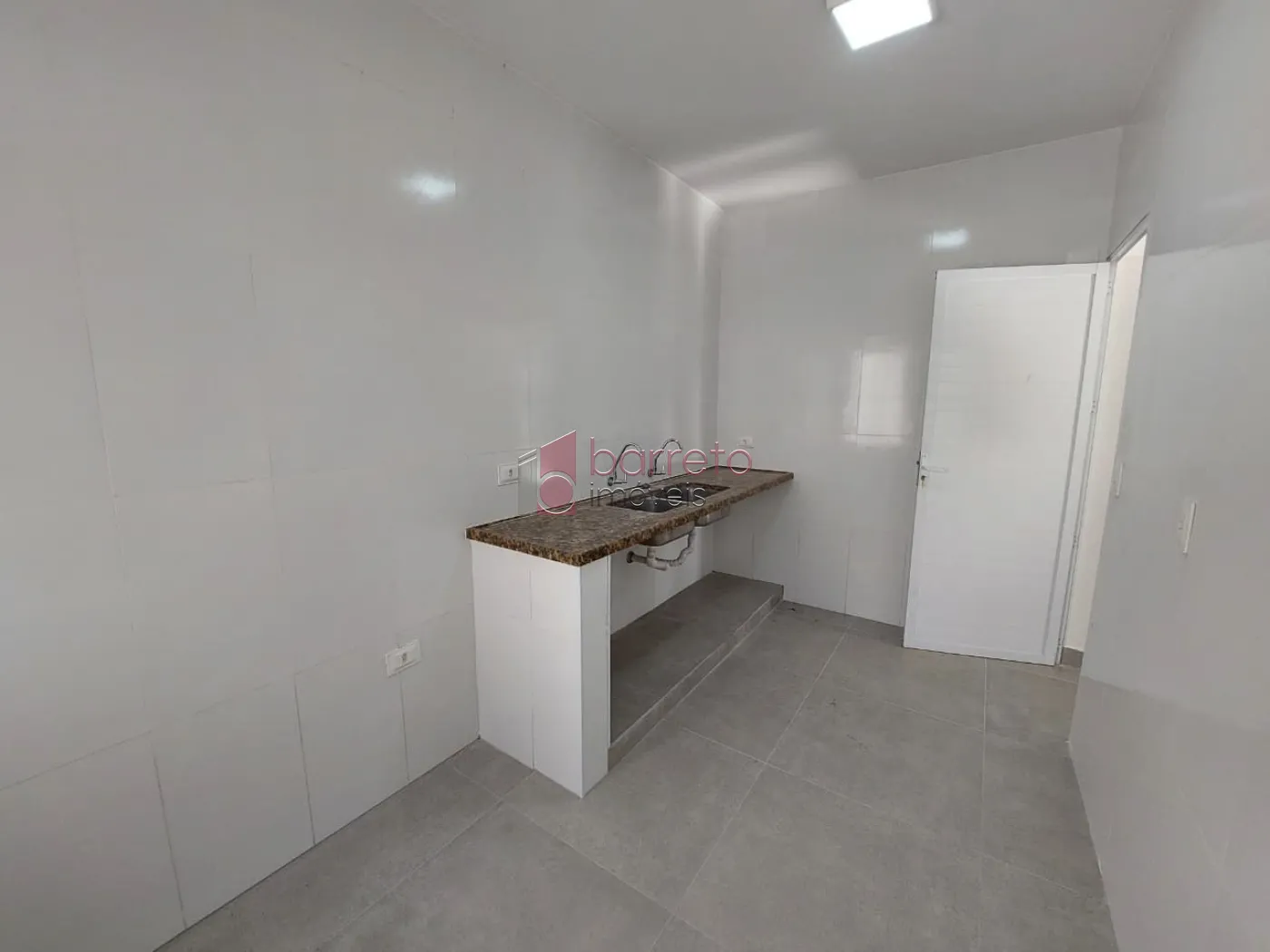 SOBRADO COMERCIAL PARA LOCAÇÃO NA VILA MUNICIPAL – JUNDIAÍ/SP