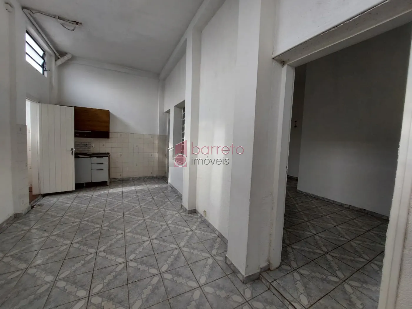 SOBRADO PARA VENDA E LOCAÇÃO COMERCIAL NO BAIRRO VILA RAFAEL DE OLIVEIRA – JUNDIAÍ/SP