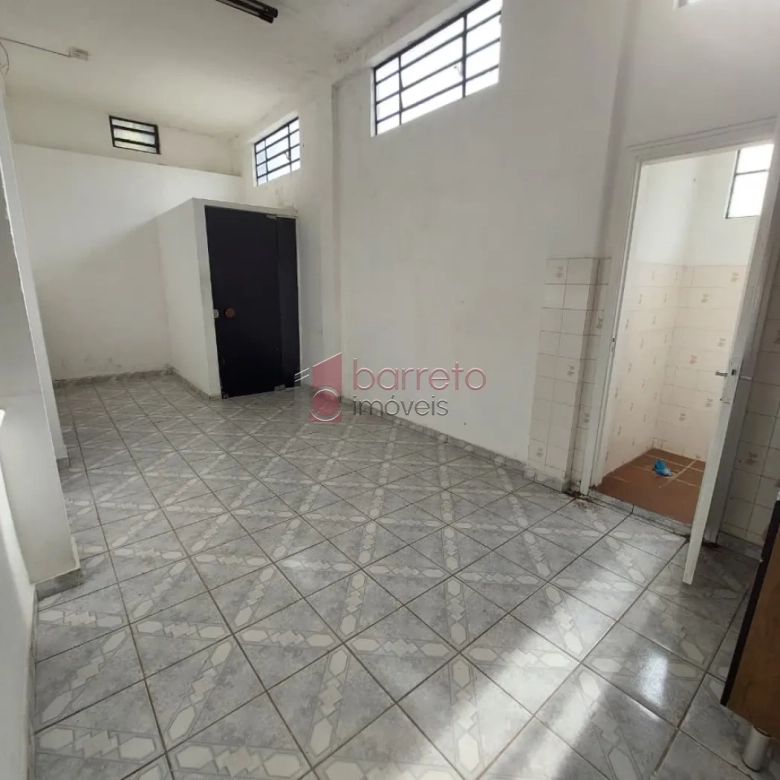 SOBRADO PARA VENDA E LOCAÇÃO COMERCIAL NO BAIRRO VILA RAFAEL DE OLIVEIRA – JUNDIAÍ/SP