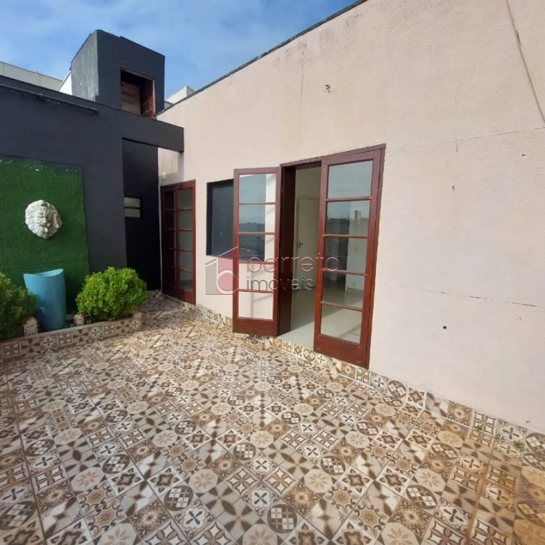 SOBRADO PARA VENDA E LOCAÇÃO COMERCIAL NO BAIRRO VILA RAFAEL DE OLIVEIRA – JUNDIAÍ/SP