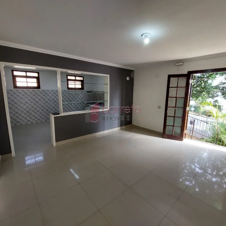 SOBRADO PARA VENDA E LOCAÇÃO COMERCIAL NO BAIRRO VILA RAFAEL DE OLIVEIRA – JUNDIAÍ/SP
