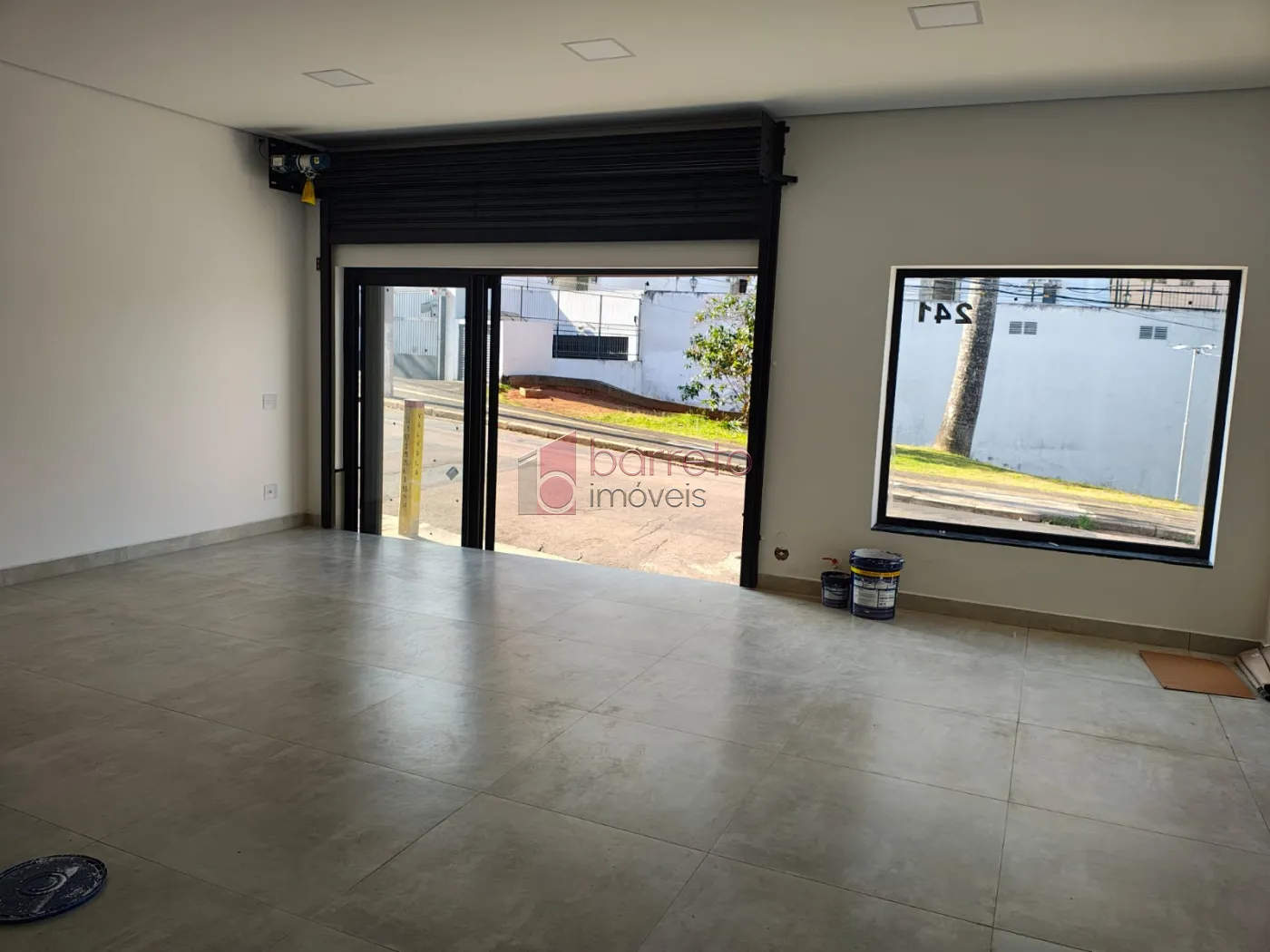 PRÉDIO COMERCIAL PARA LOCAÇÃO NA RUA DO RETIRO – JUNDIAÍ/SP