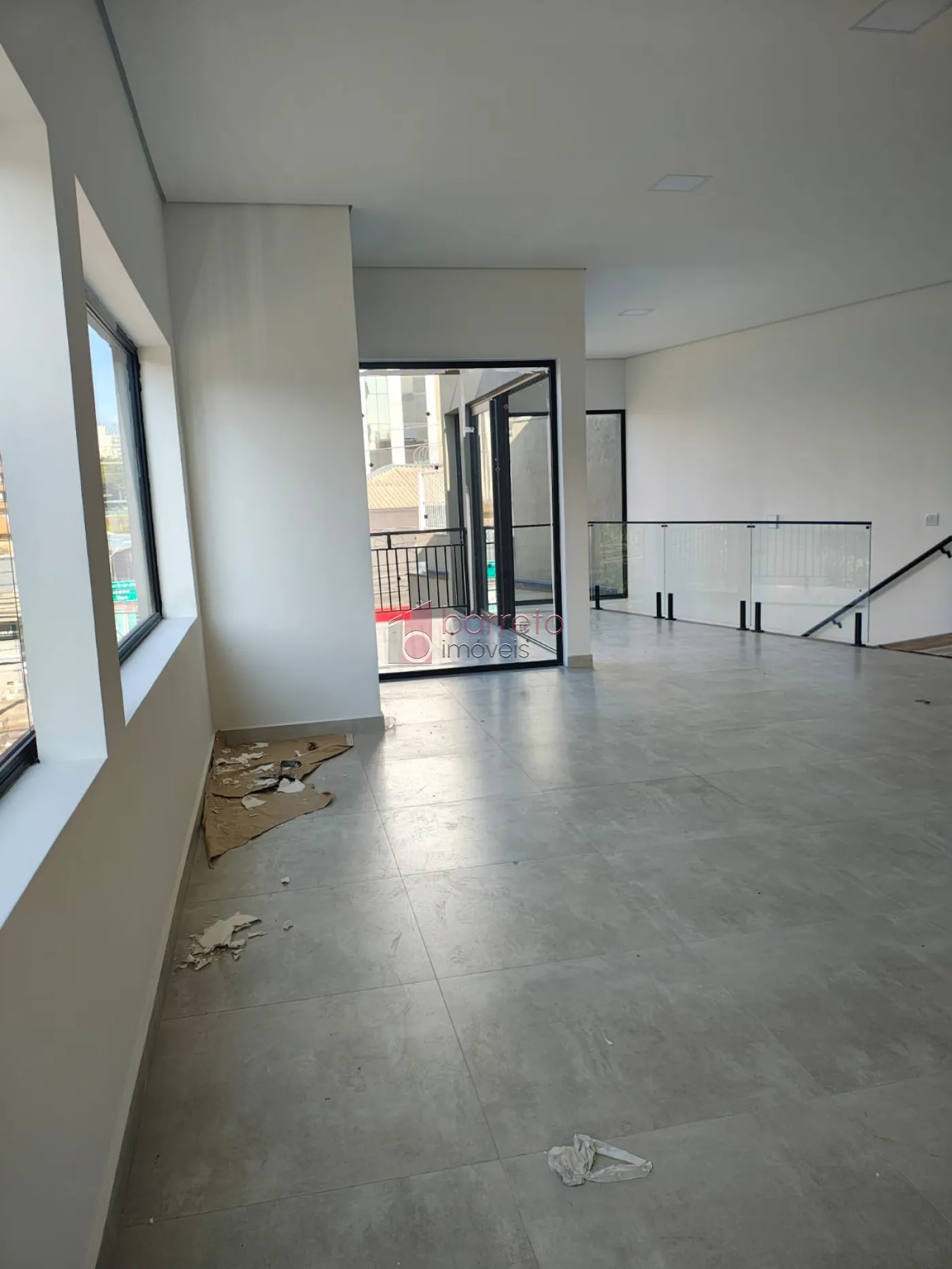 PRÉDIO COMERCIAL PARA LOCAÇÃO NA RUA DO RETIRO – JUNDIAÍ/SP