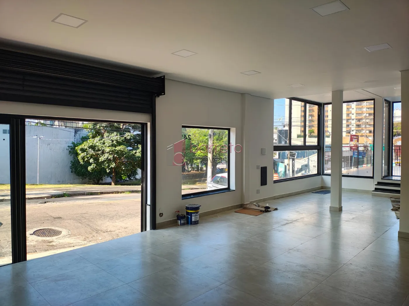 PRÉDIO COMERCIAL PARA LOCAÇÃO NA RUA DO RETIRO – JUNDIAÍ/SP