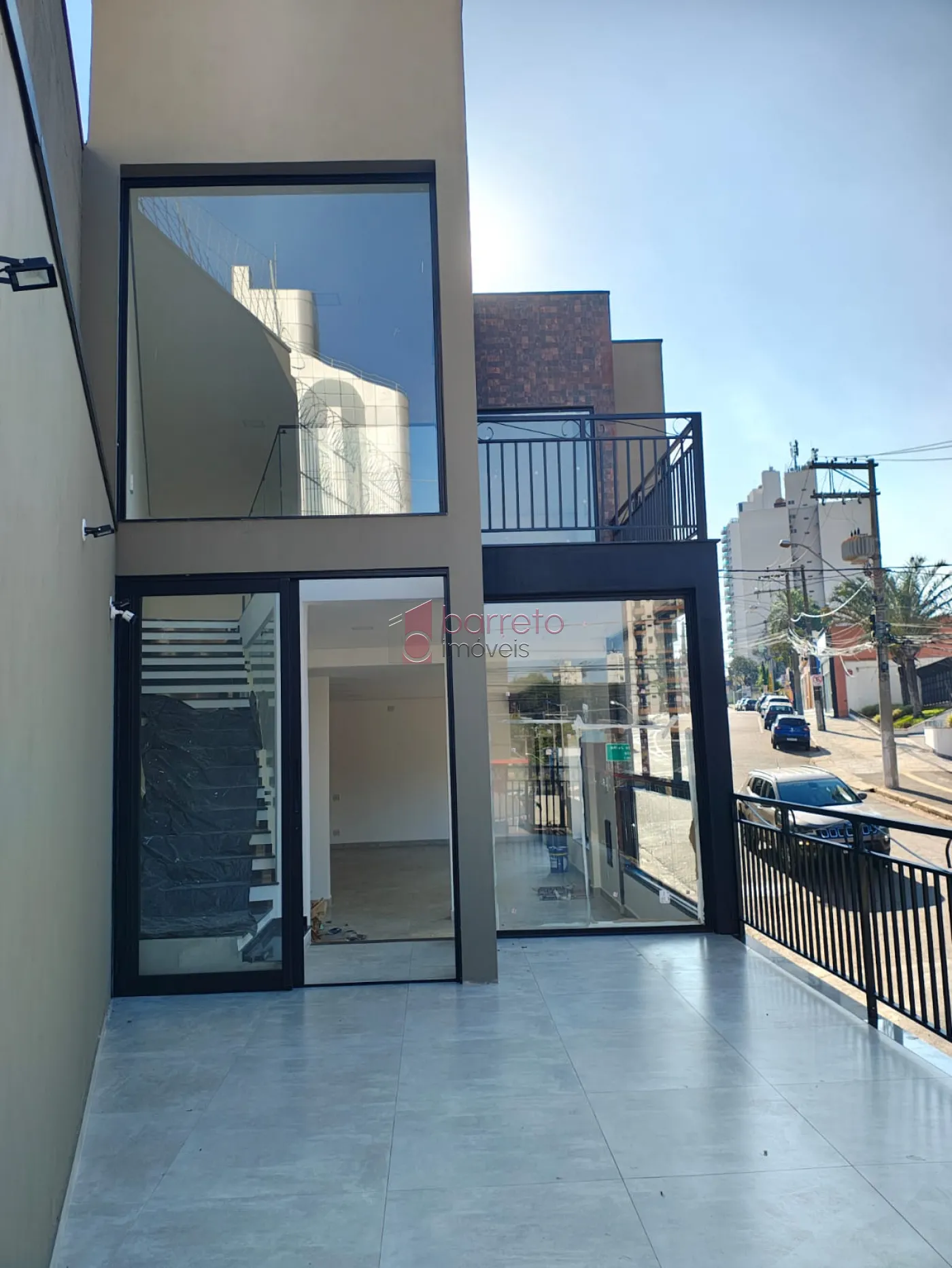 PRÉDIO COMERCIAL PARA LOCAÇÃO NA RUA DO RETIRO – JUNDIAÍ/SP