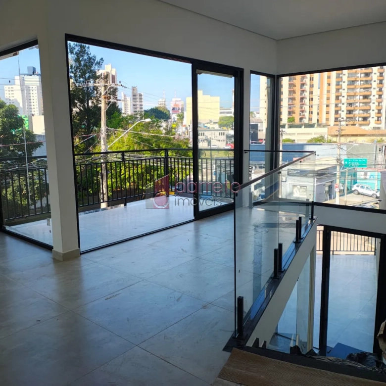 PRÉDIO COMERCIAL PARA LOCAÇÃO NA RUA DO RETIRO – JUNDIAÍ/SP