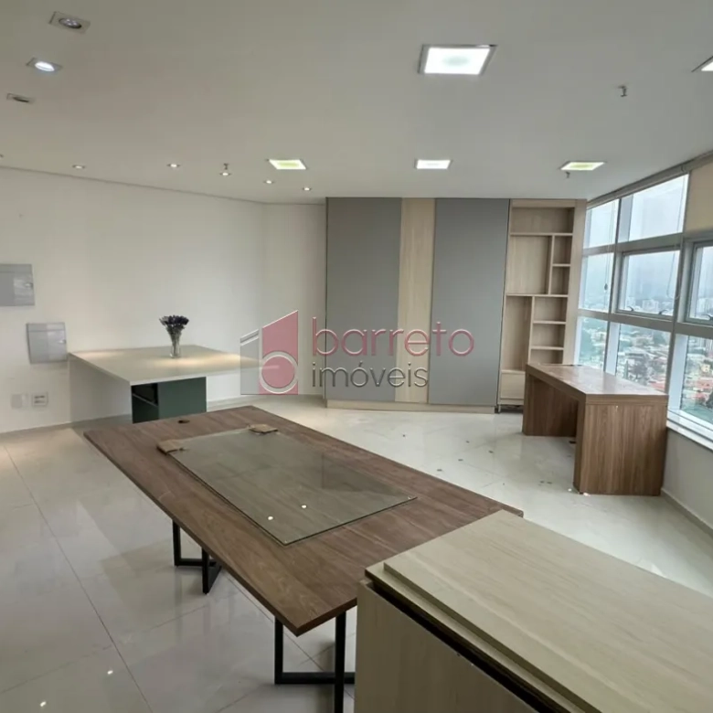 SALA COMERCIAL PARA LOCAÇÃO NO EDIFÍCO GOLDEN OFFICE – JUNDIAÍ/SP