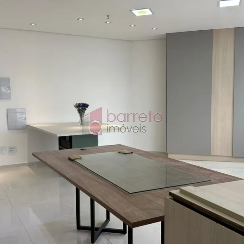 SALA COMERCIAL PARA LOCAÇÃO NO EDIFÍCO GOLDEN OFFICE – JUNDIAÍ/SP