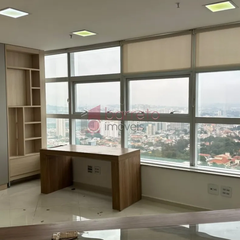 SALA COMERCIAL PARA LOCAÇÃO NO EDIFÍCO GOLDEN OFFICE – JUNDIAÍ/SP