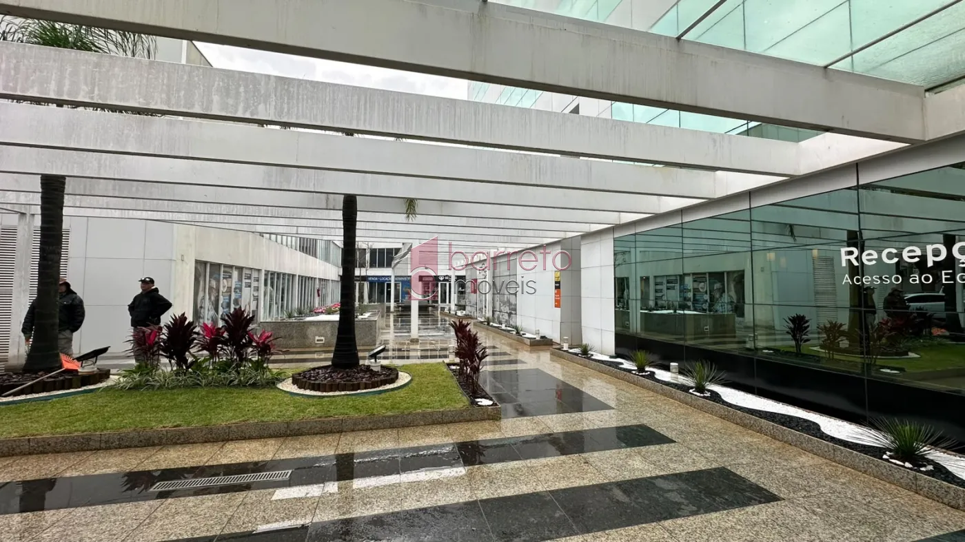 SALA COMERCIAL PARA LOCAÇÃO NO EDIFÍCO GOLDEN OFFICE – JUNDIAÍ/SP