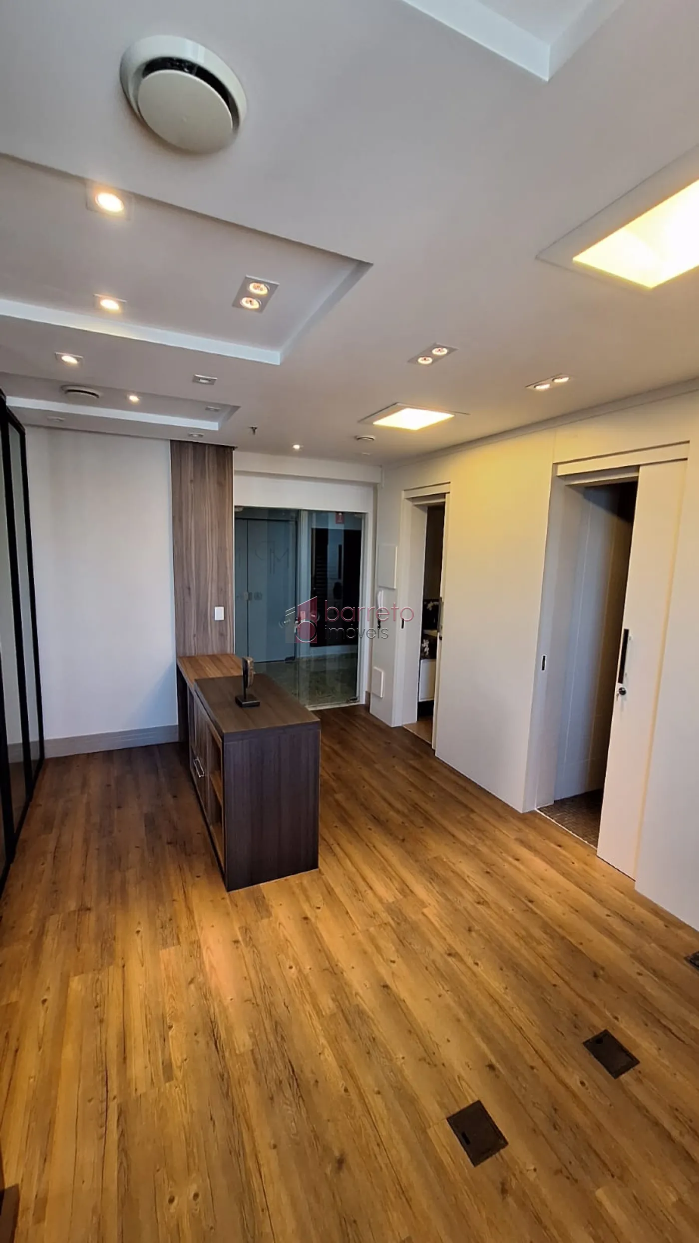 SALA PARA LOCAÇÃO NO EDIFÍCIO CAMPOS ELÍSIOS – JUNDIAÍ/SP