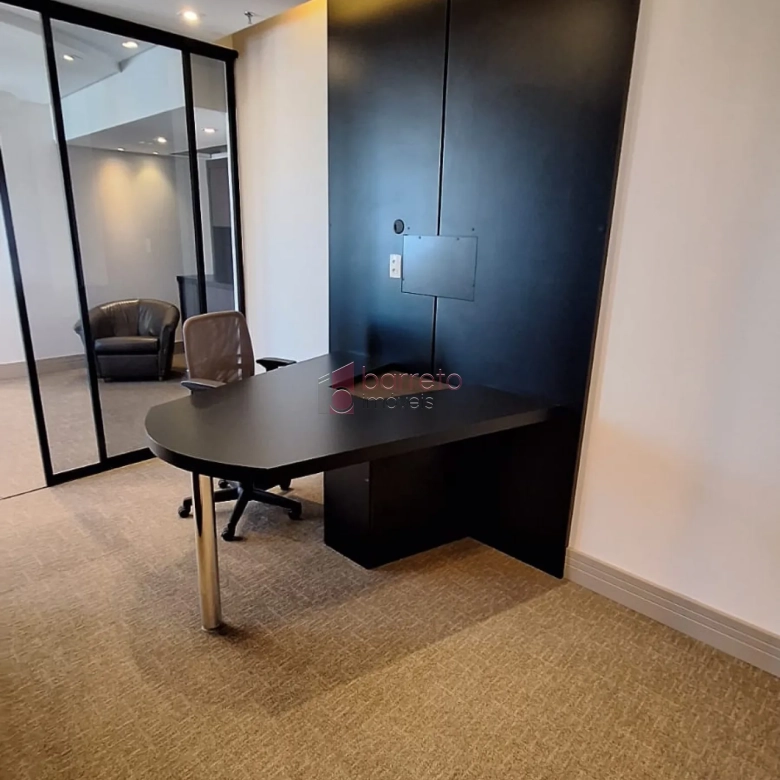 SALA PARA LOCAÇÃO NO EDIFÍCIO CAMPOS ELÍSIOS – JUNDIAÍ/SP