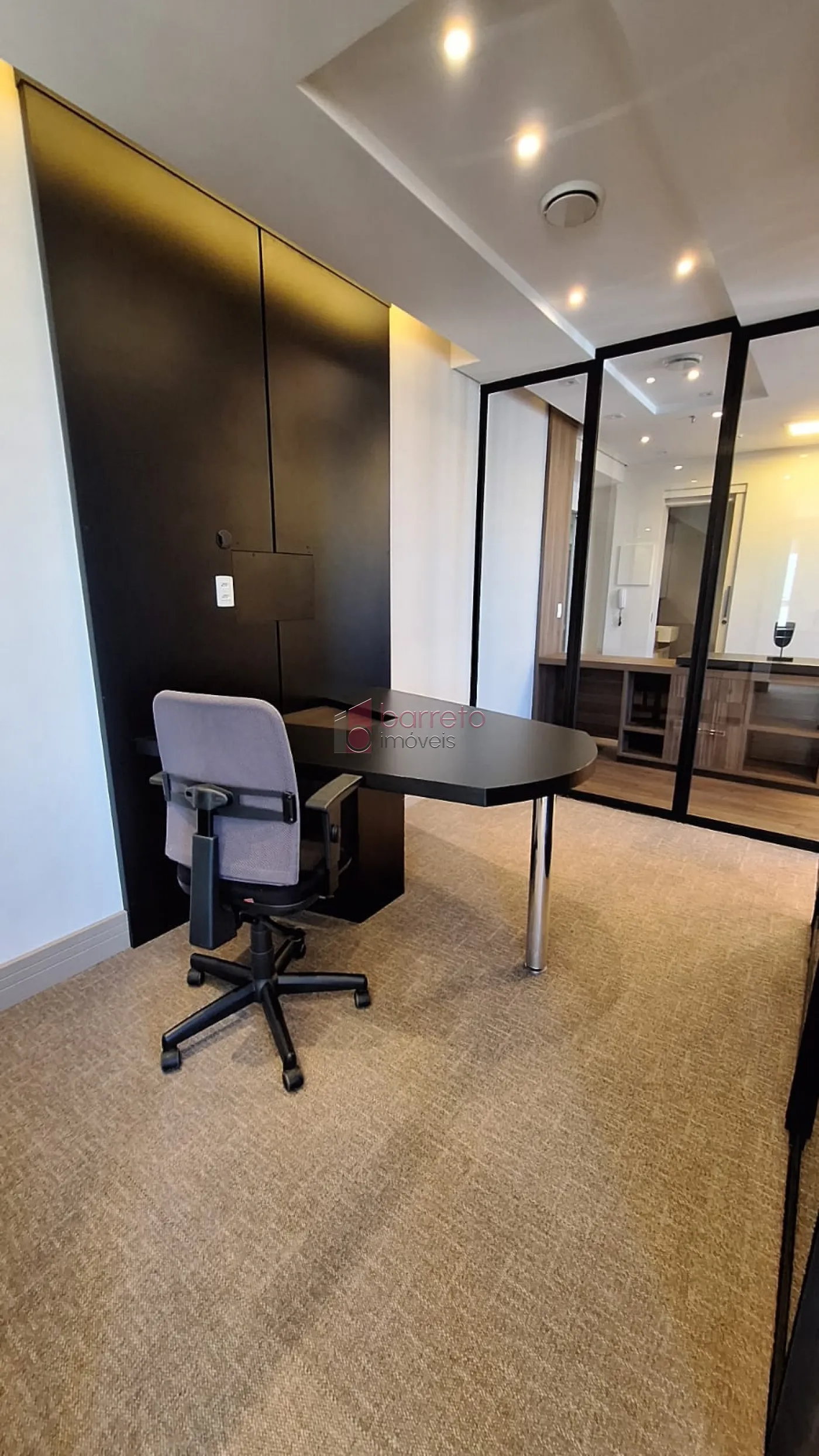 SALA PARA LOCAÇÃO NO EDIFÍCIO CAMPOS ELÍSIOS – JUNDIAÍ/SP