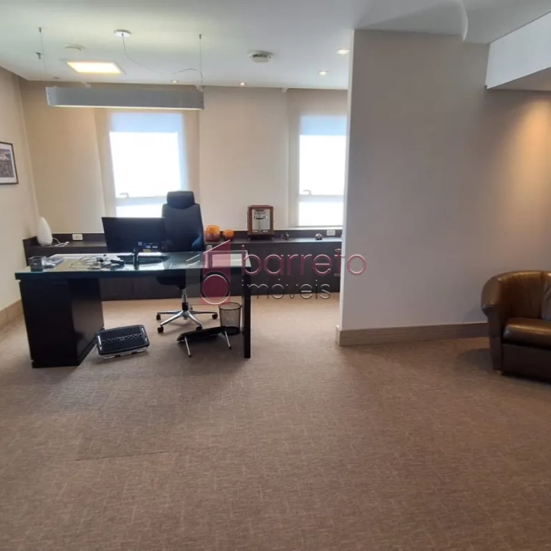 SALA PARA LOCAÇÃO NO EDIFÍCIO CAMPOS ELÍSIOS – JUNDIAÍ/SP