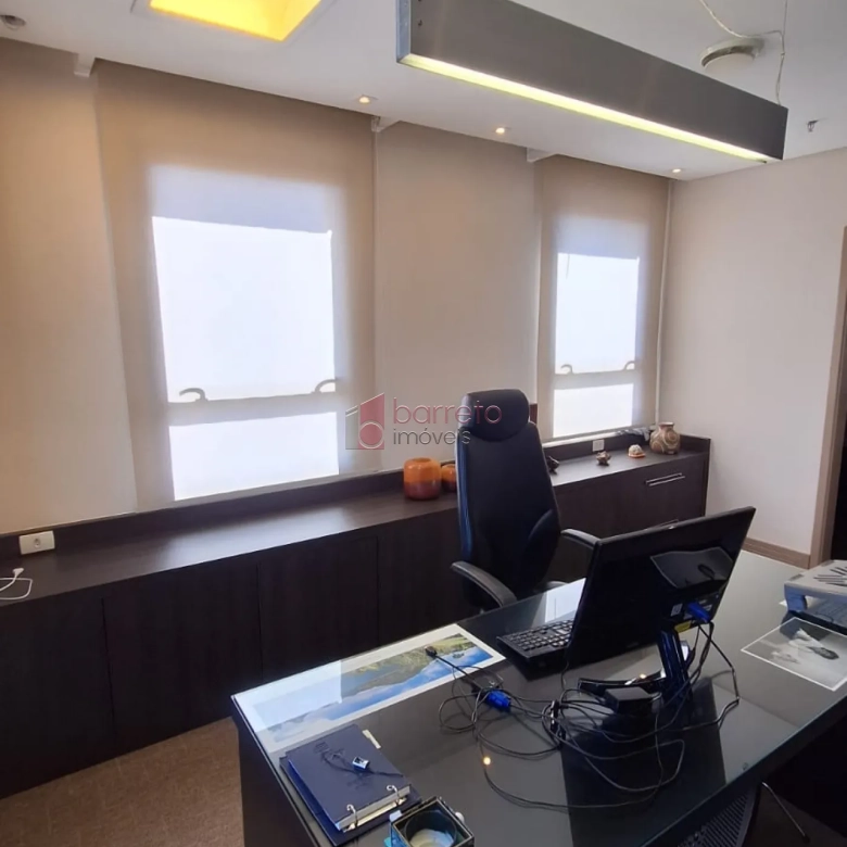SALA PARA LOCAÇÃO NO EDIFÍCIO CAMPOS ELÍSIOS – JUNDIAÍ/SP