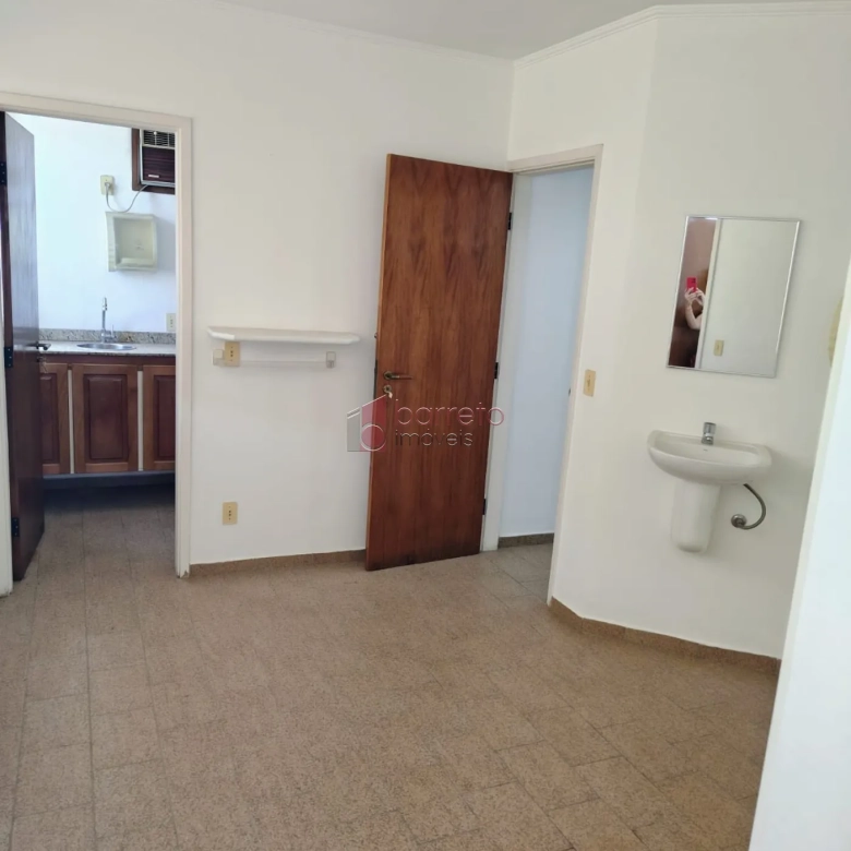 SALA COMERCIAL À VENDA NO EDIFÍCIO KASTÓRIA – JUNDIAÍ/SP