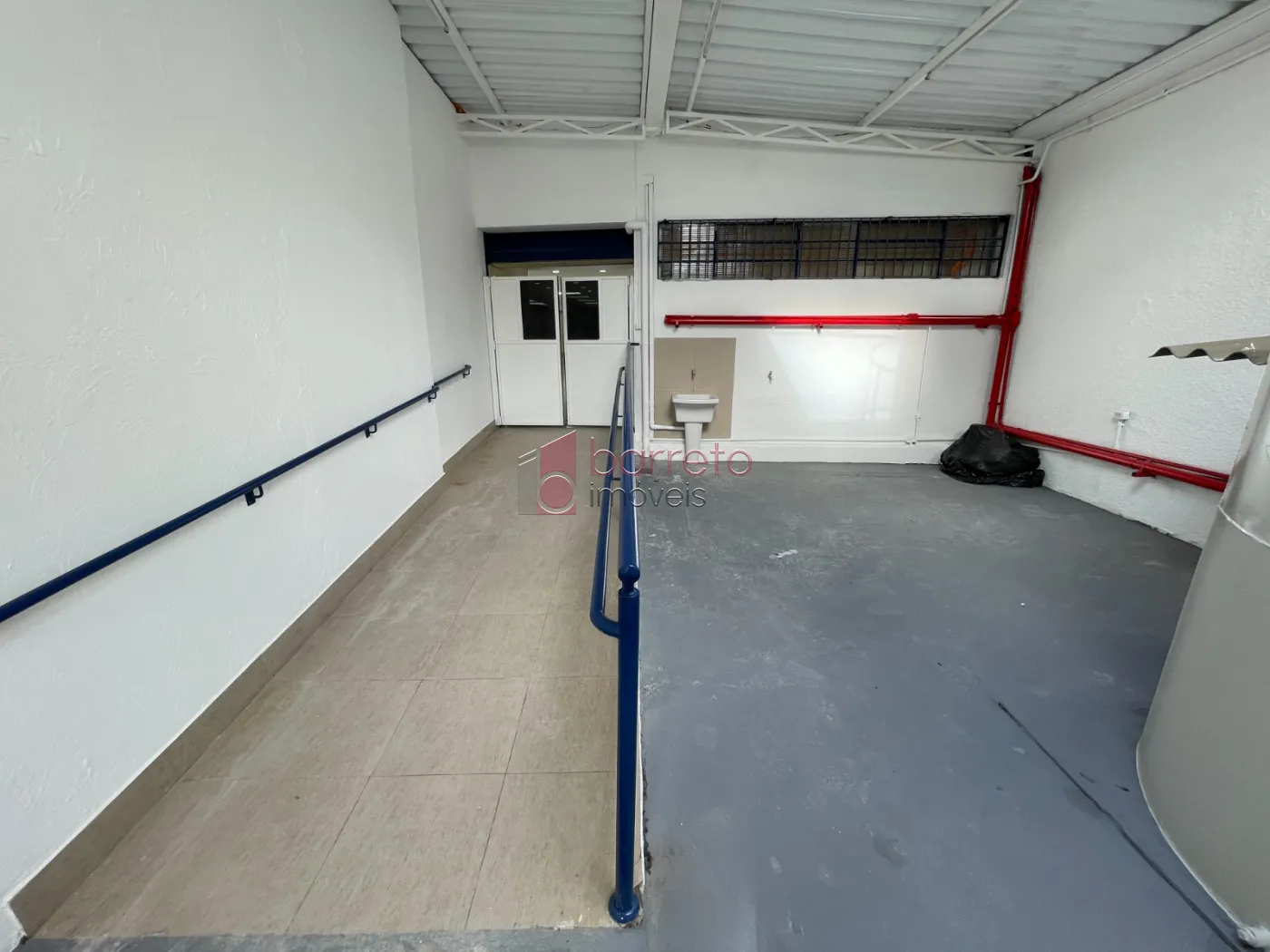 SALÃO COMERCIAL PARA VENDA E LOCAÇÃO NA REGIÃO CENTRAL – JUNDIAÍ/SP