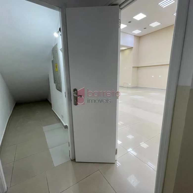 SALÃO COMERCIAL PARA VENDA E LOCAÇÃO NA REGIÃO CENTRAL – JUNDIAÍ/SP