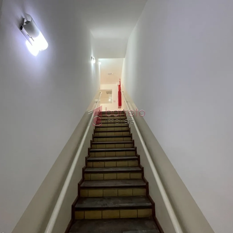 SALÃO COMERCIAL PARA VENDA E LOCAÇÃO NA REGIÃO CENTRAL – JUNDIAÍ/SP