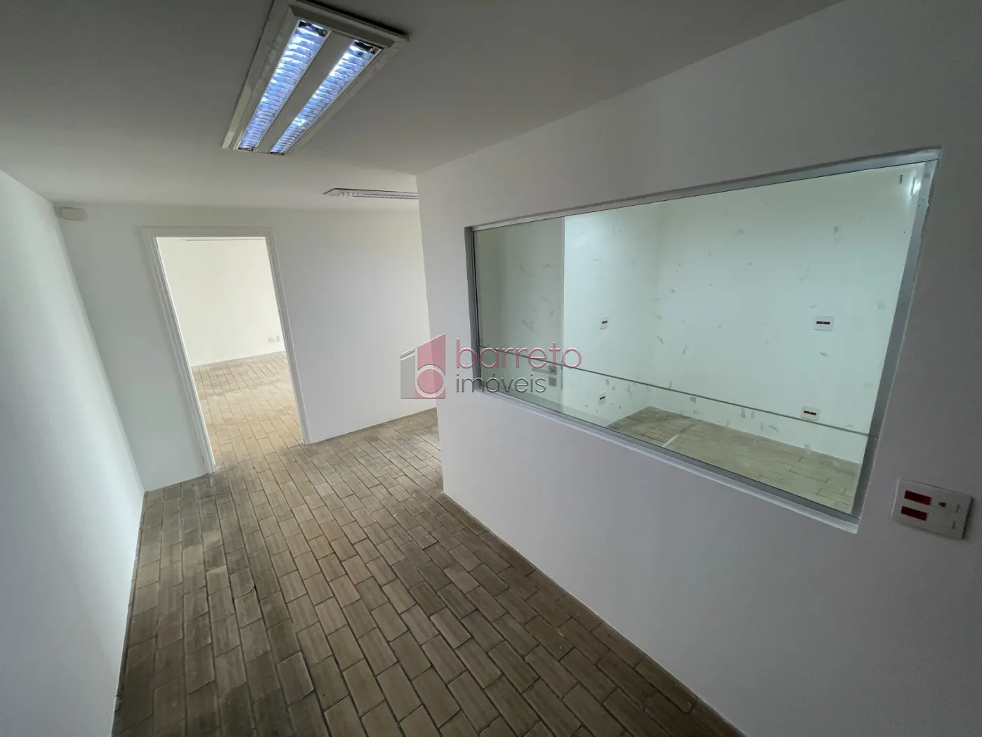 SALÃO COMERCIAL PARA VENDA E LOCAÇÃO NA REGIÃO CENTRAL – JUNDIAÍ/SP