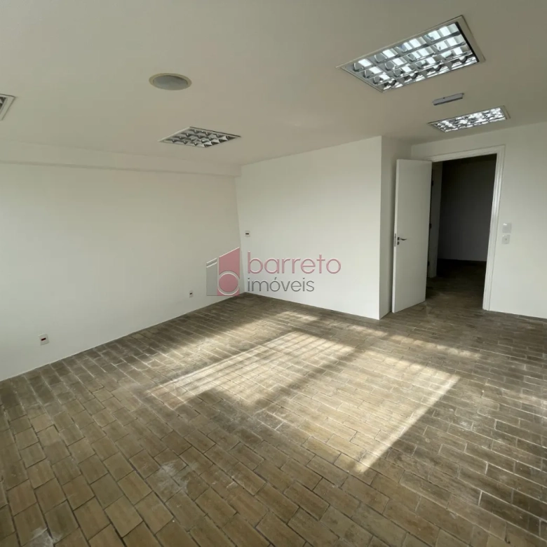 SALÃO COMERCIAL PARA VENDA E LOCAÇÃO NA REGIÃO CENTRAL – JUNDIAÍ/SP