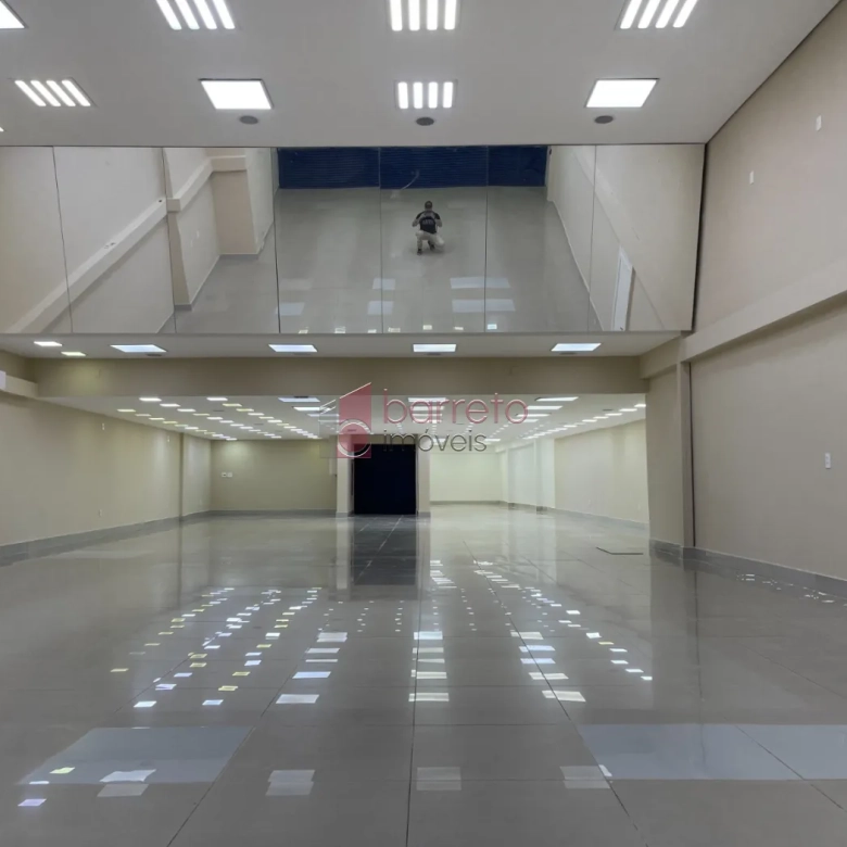 SALÃO COMERCIAL PARA VENDA E LOCAÇÃO NA REGIÃO CENTRAL – JUNDIAÍ/SP