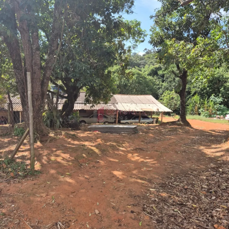 SÍTIO À VENDA NA AVENIDA GERALDO AZZONI – BAIRRO RIO ACIMA EM JUNDIAÍ/SP