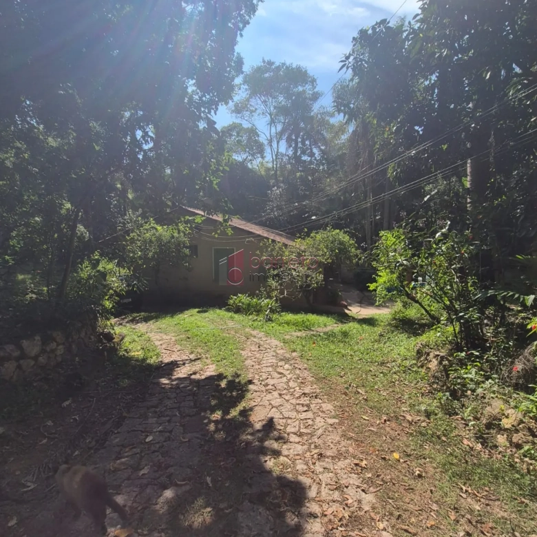 SÍTIO À VENDA NA AVENIDA GERALDO AZZONI – BAIRRO RIO ACIMA EM JUNDIAÍ/SP