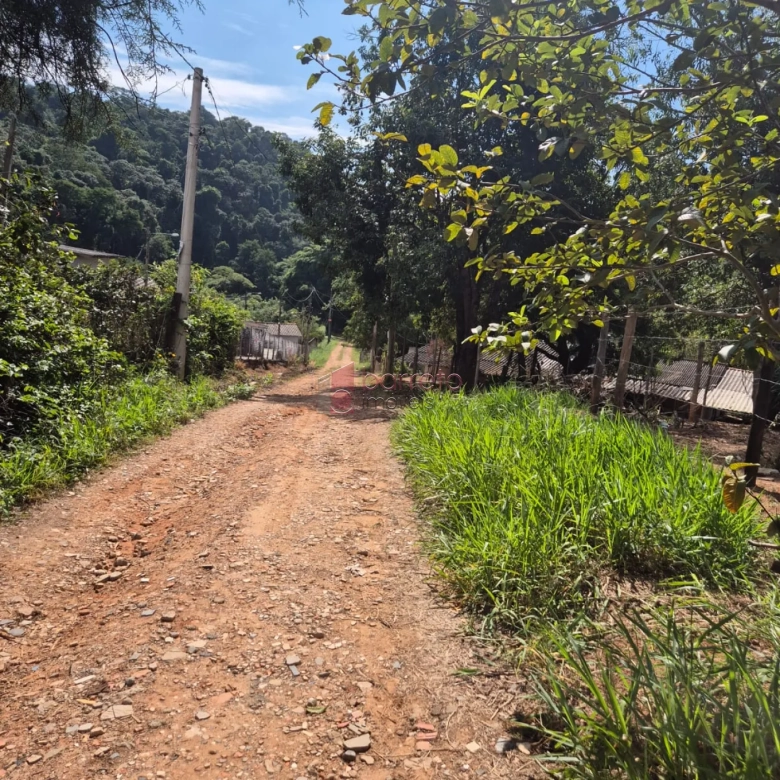 SÍTIO À VENDA NA AVENIDA GERALDO AZZONI – BAIRRO RIO ACIMA EM JUNDIAÍ/SP