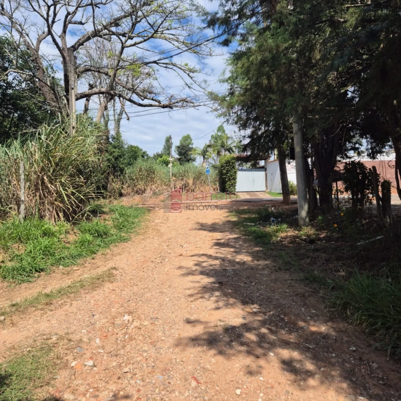 SÍTIO À VENDA NA AVENIDA GERALDO AZZONI – BAIRRO RIO ACIMA EM JUNDIAÍ/SP