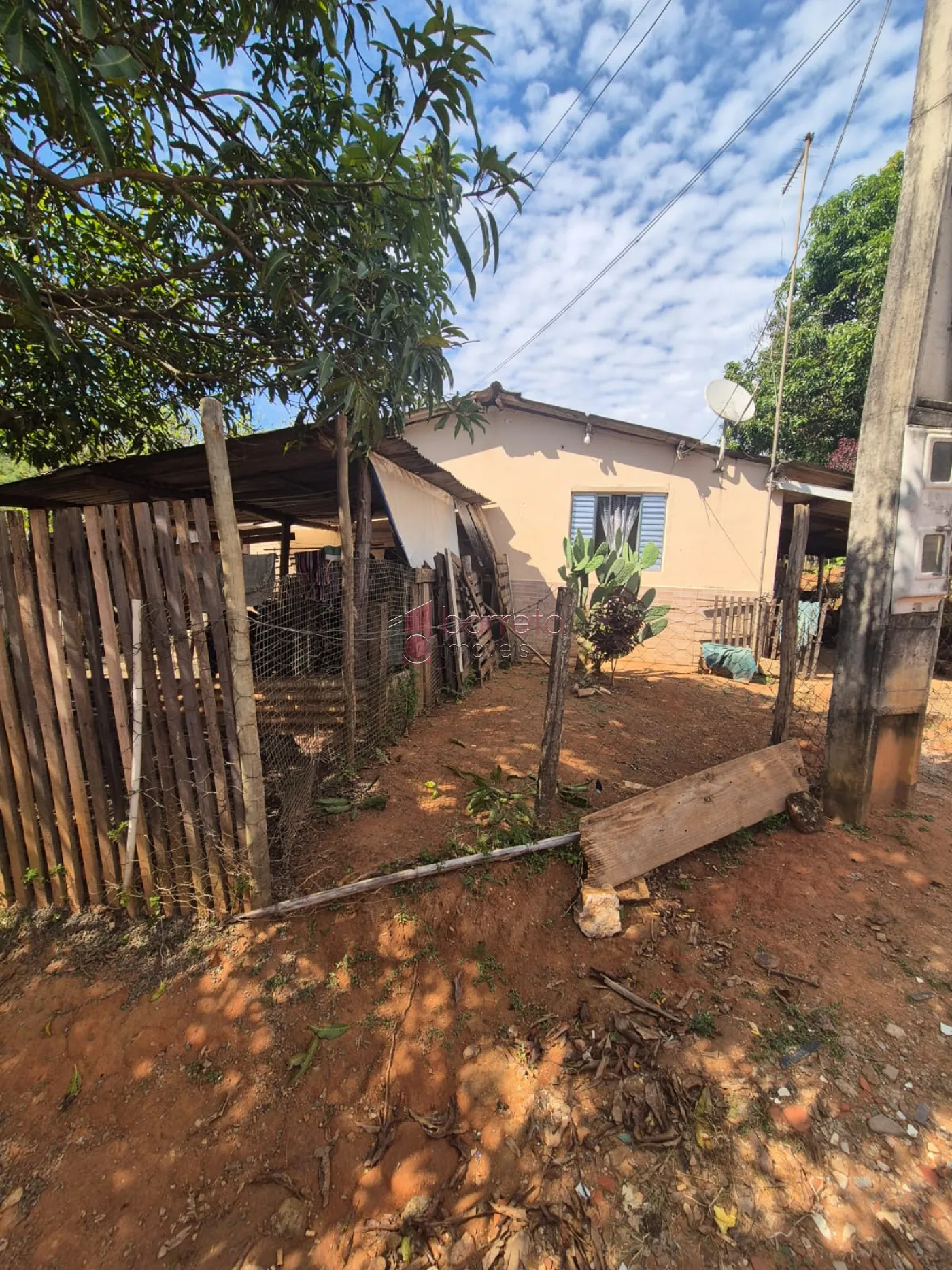 SÍTIO À VENDA NA AVENIDA GERALDO AZZONI – BAIRRO RIO ACIMA EM JUNDIAÍ/SP