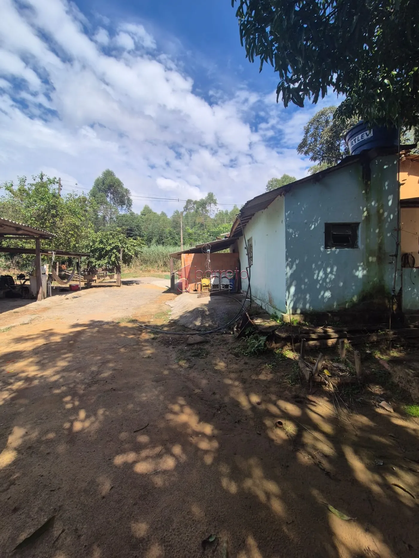 SÍTIO À VENDA NA AVENIDA GERALDO AZZONI – BAIRRO RIO ACIMA EM JUNDIAÍ/SP