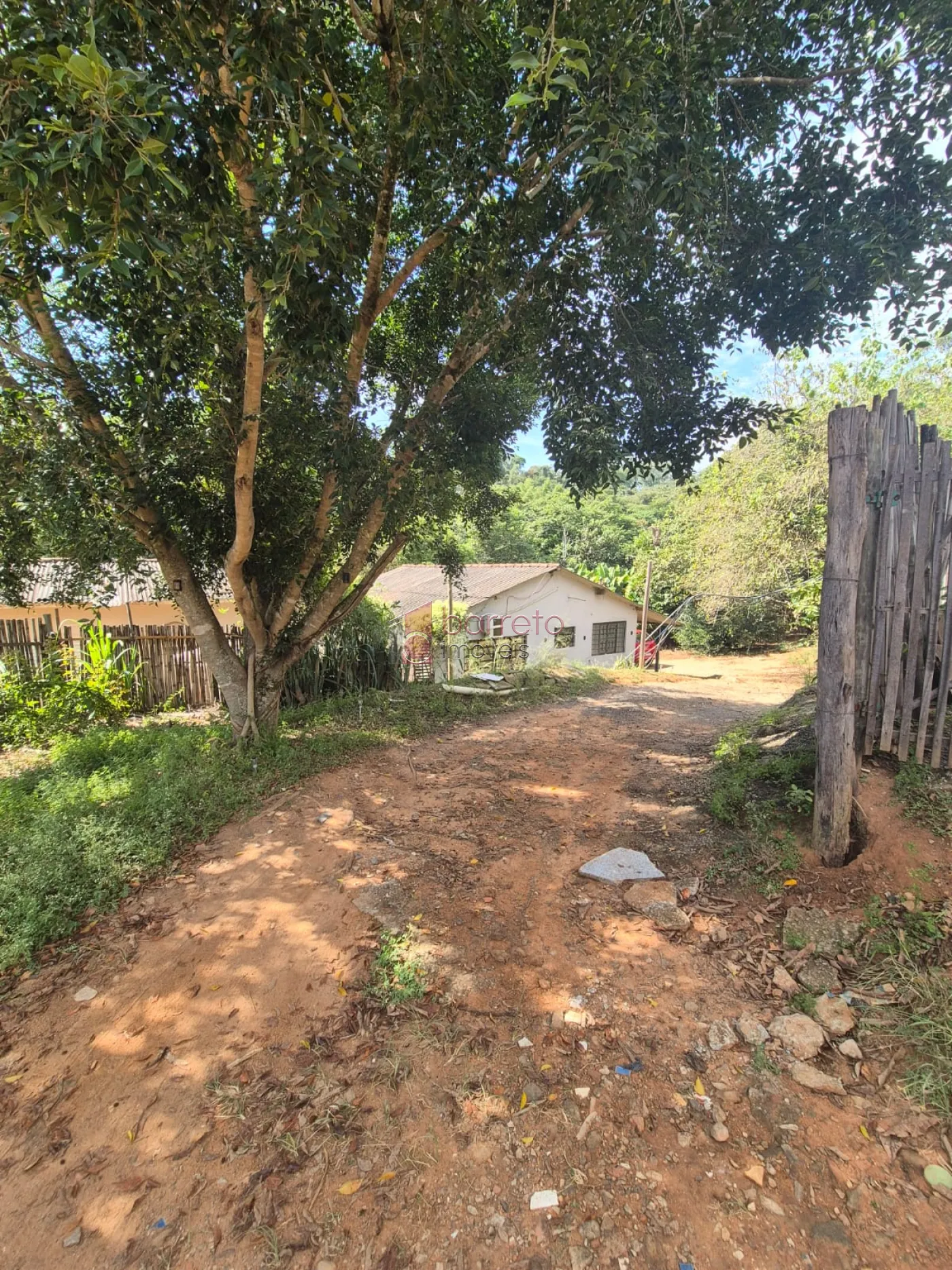 SÍTIO À VENDA NA AVENIDA GERALDO AZZONI – BAIRRO RIO ACIMA EM JUNDIAÍ/SP