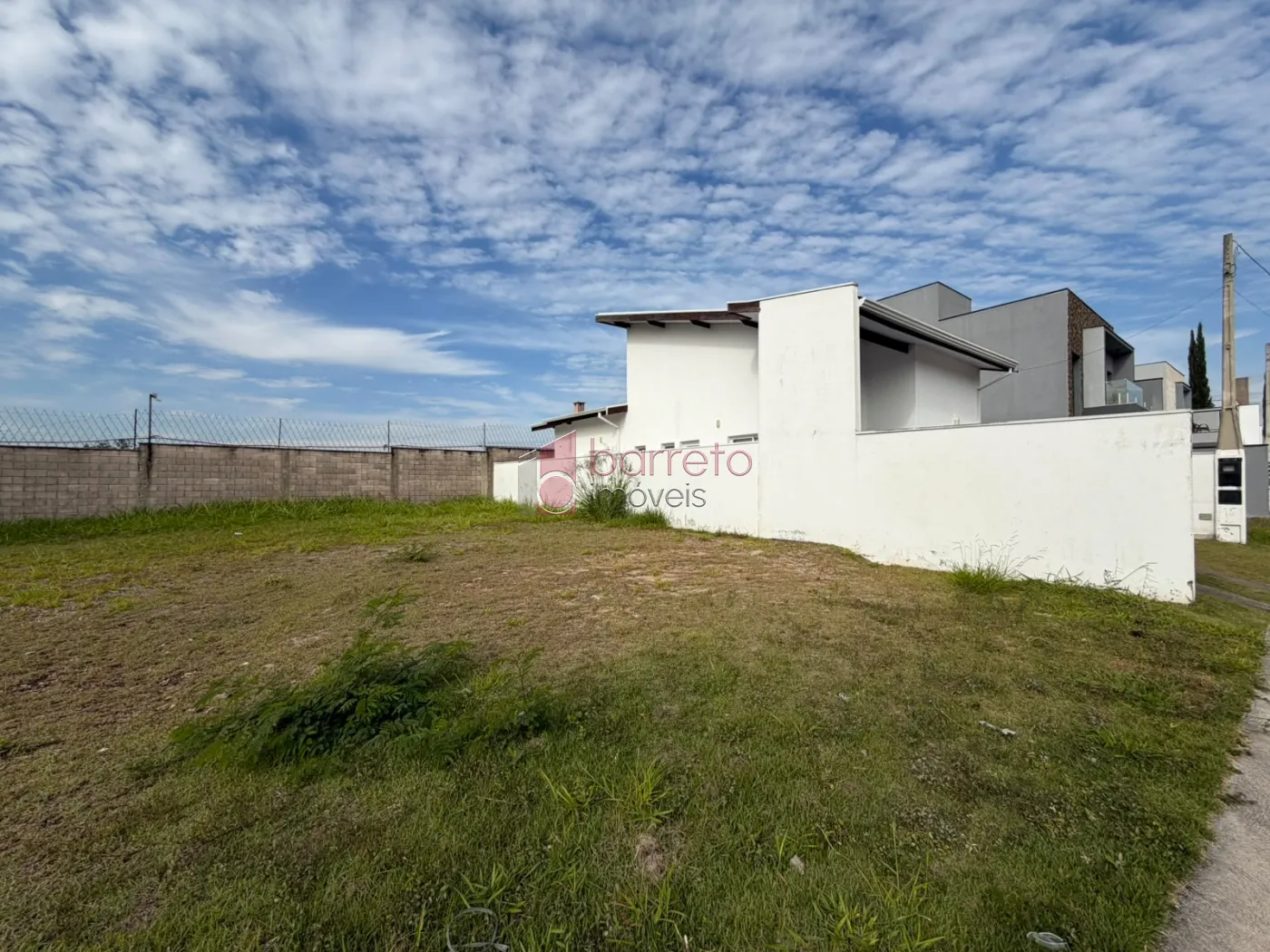 TERRENO À VENDA NO CONDOMÍNIO RESERVA DA MATA – CORRUPIRA – JUNDIAÍ/SP
