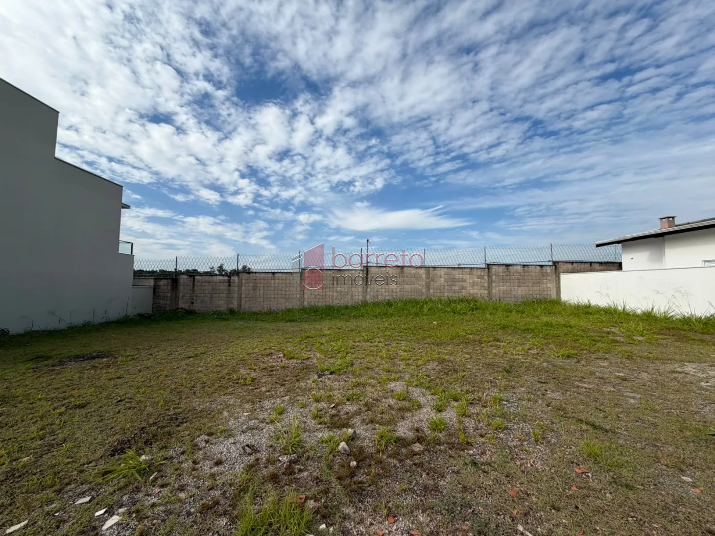 TERRENO À VENDA NO CONDOMÍNIO RESERVA DA MATA – CORRUPIRA – JUNDIAÍ/SP