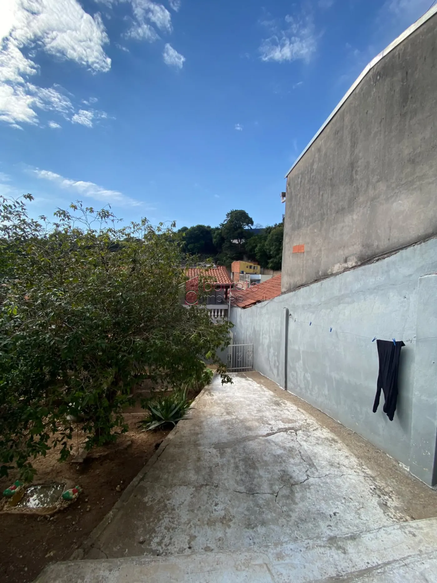 CASA À VENDA NA VILA SANTA CATARINA EM VÁRZEA PAULISTA/SP