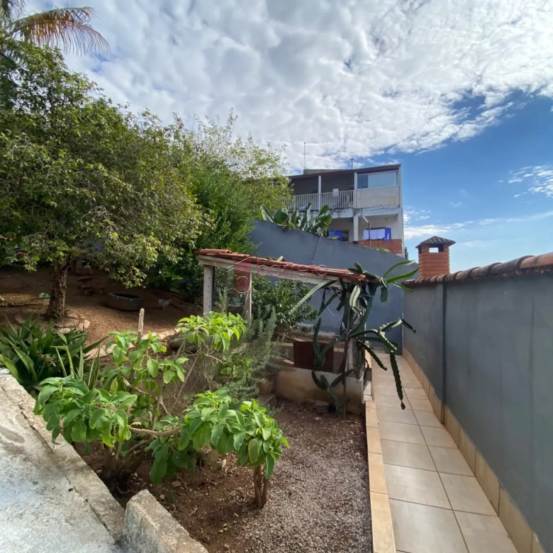 CASA À VENDA NA VILA SANTA CATARINA EM VÁRZEA PAULISTA/SP