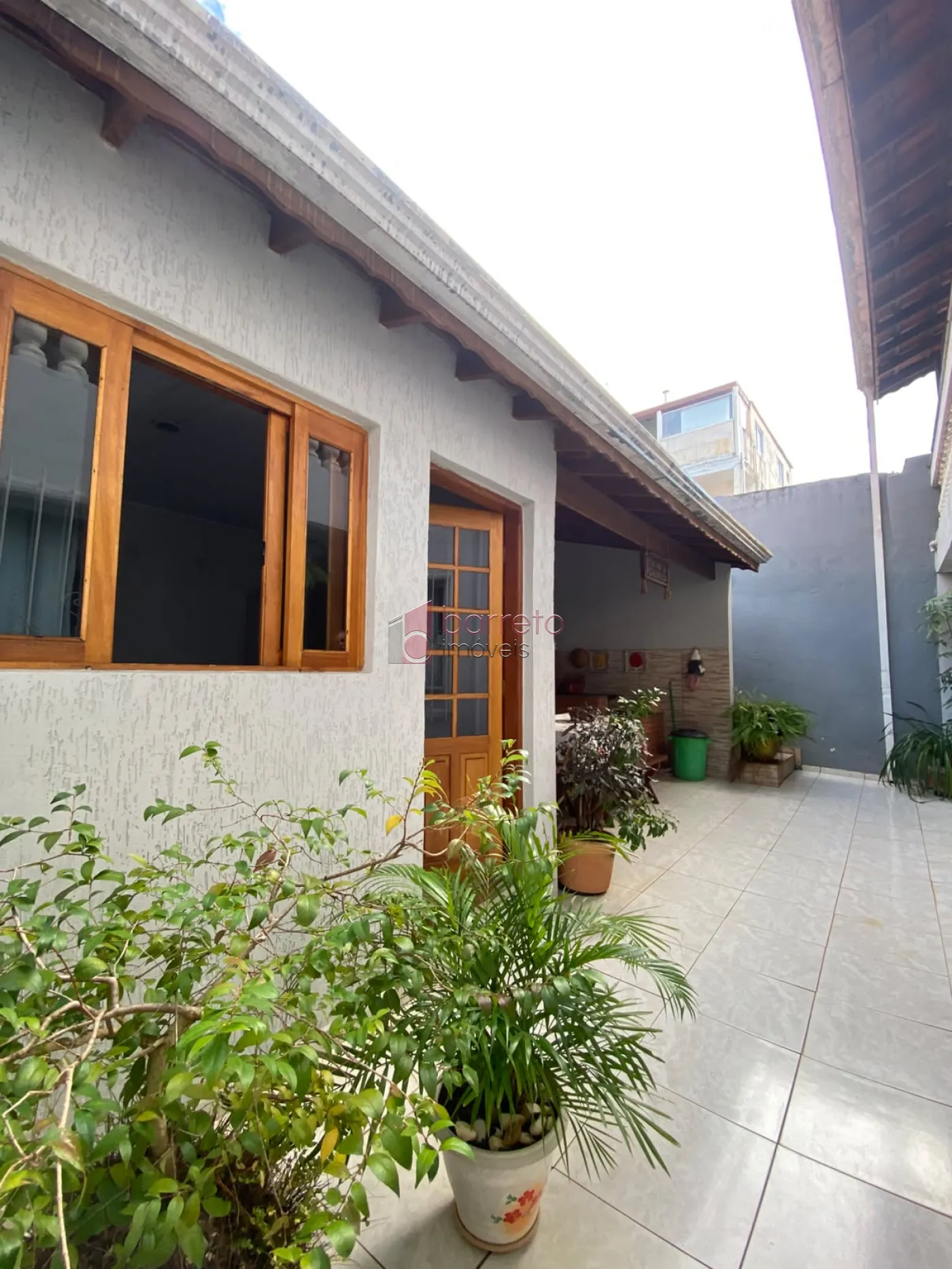 CASA À VENDA NA VILA SANTA CATARINA EM VÁRZEA PAULISTA/SP