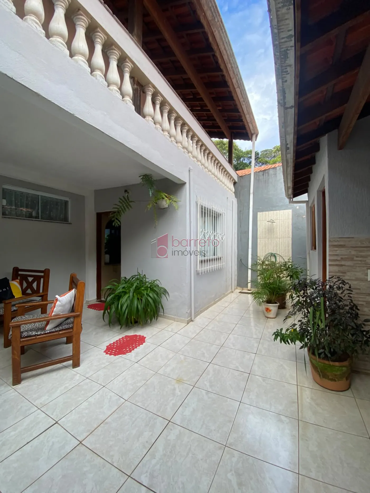 CASA À VENDA NA VILA SANTA CATARINA EM VÁRZEA PAULISTA/SP