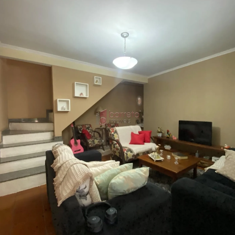 CASA À VENDA NA VILA SANTA CATARINA EM VÁRZEA PAULISTA/SP