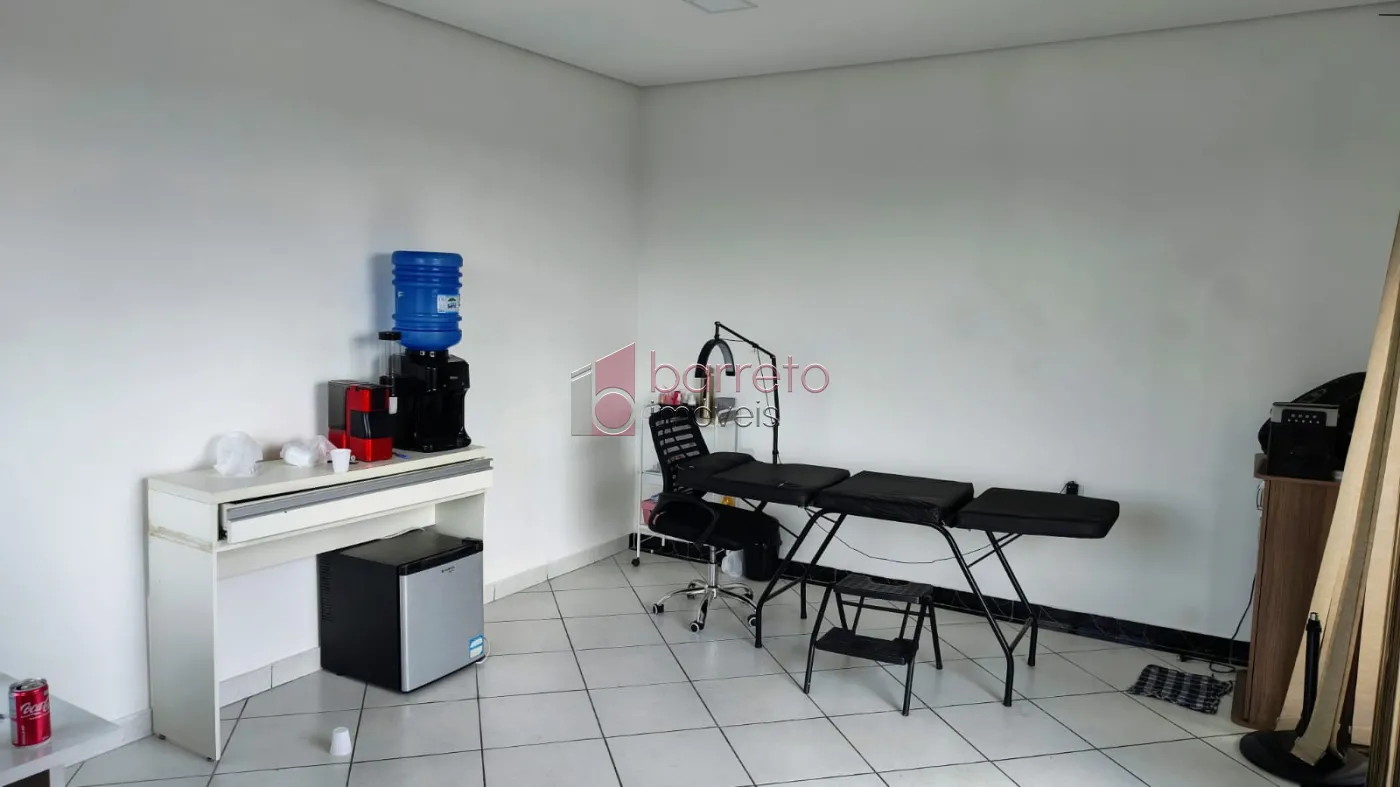 PRÉDIO COMERCIAL À VENDA EM VÁRZEA PAULISTA/SP