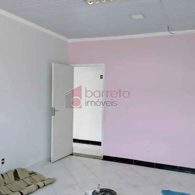 PRÉDIO COMERCIAL À VENDA EM VÁRZEA PAULISTA/SP