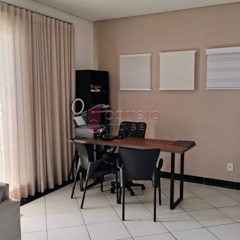 PRÉDIO COMERCIAL À VENDA EM VÁRZEA PAULISTA/SP