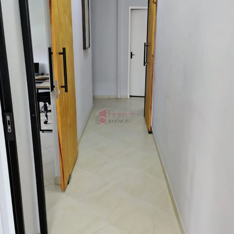 PRÉDIO COMERCIAL À VENDA EM VÁRZEA PAULISTA/SP