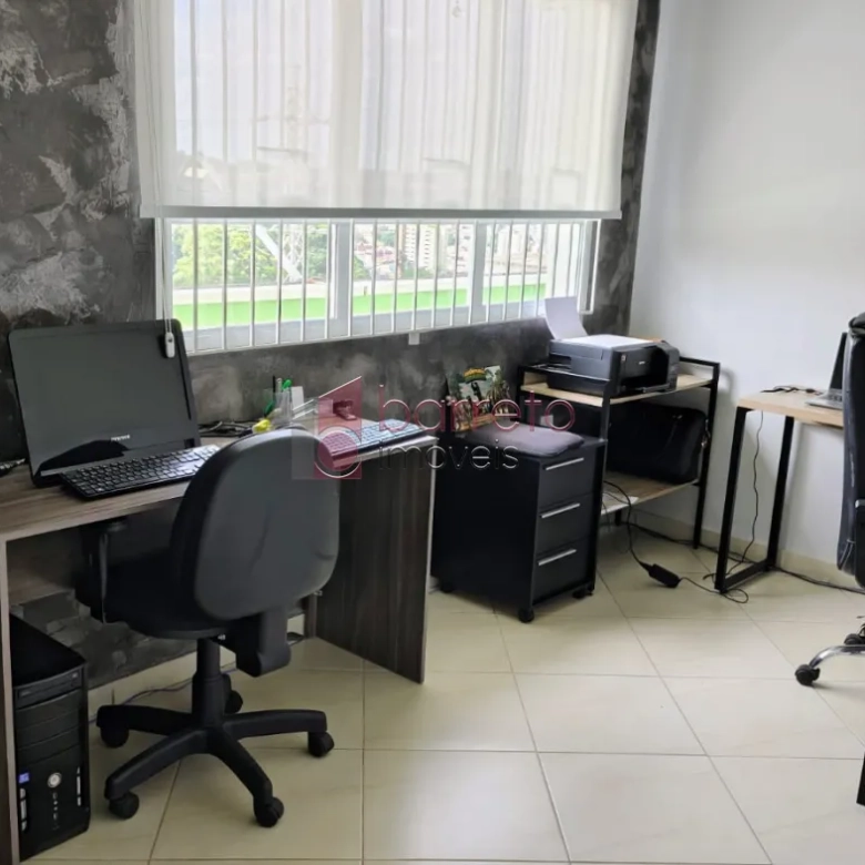 PRÉDIO COMERCIAL À VENDA EM VÁRZEA PAULISTA/SP