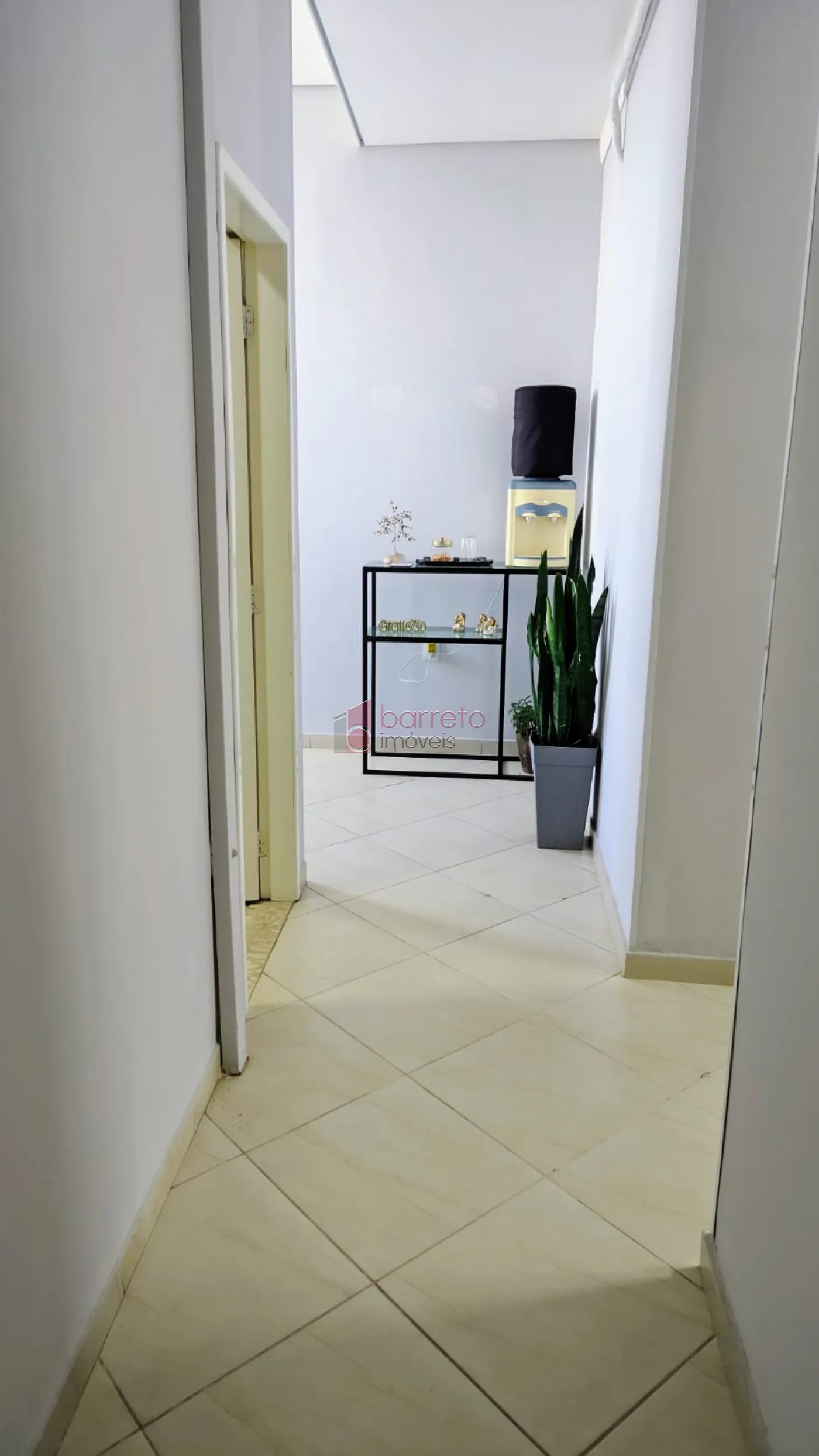 PRÉDIO COMERCIAL À VENDA EM VÁRZEA PAULISTA/SP