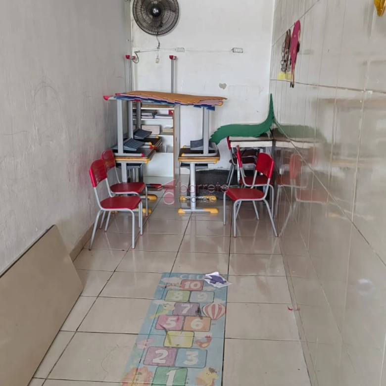 PRÉDIO COMERCIAL À VENDA EM VÁRZEA PAULISTA/SP