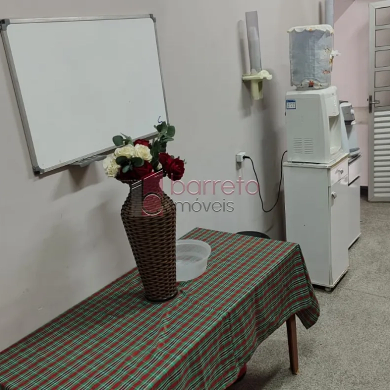 PRÉDIO COMERCIAL À VENDA EM VÁRZEA PAULISTA/SP