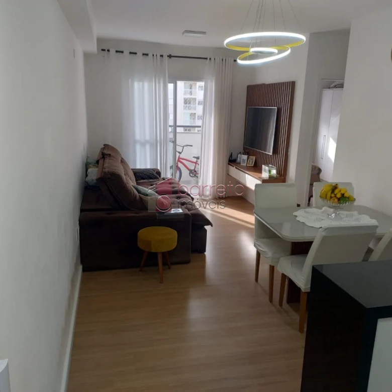 APARTAMENTO À VENDA NO CONDOMÍNIO LIFE NO BAIRRO ENGORDADOURO EM JUNDIAÍ/SP