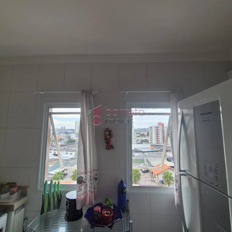 APARTAMENTO À VENDA NO EDIFÍCIO IPÊ – RUA PIRAPORA – JUNDIAÍ/SP
